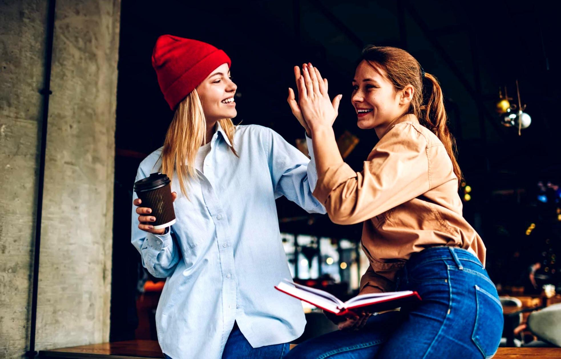 Практическая работа с финансовыми инструментами и анализ данных